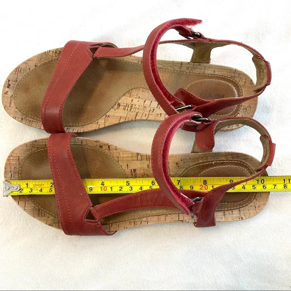 Teva Women's Red Cork Footbed Sandals - Picture 11 of 15